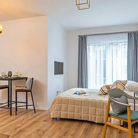 Marone Allure Premium With Garden View Apartmán *