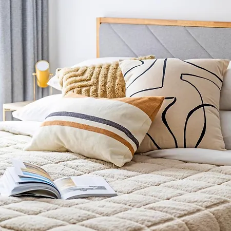 Marone Allure Premium With Garden View *